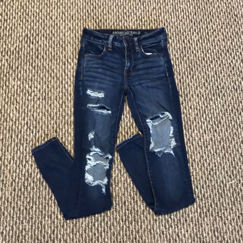American Eagle super stretch ripped jeans size 0